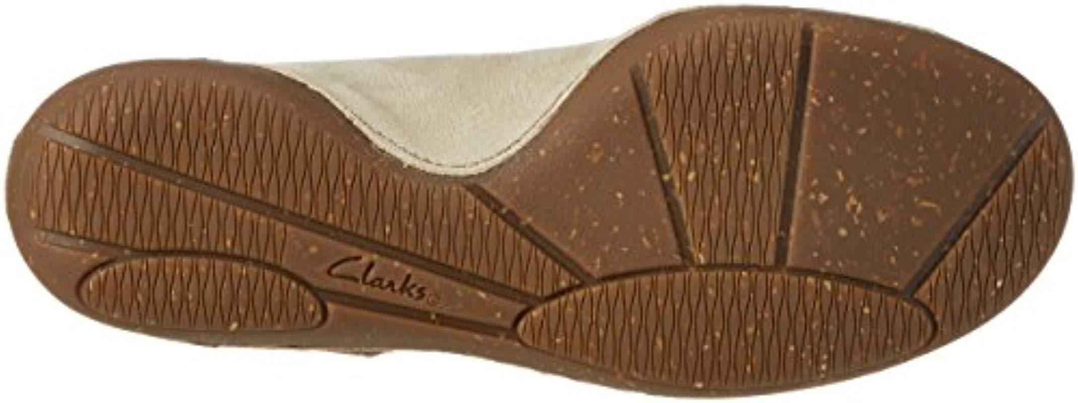 Clarks Leather Autumn Stone in Beige (Sand Nubuck) (Natural) | Lyst UK