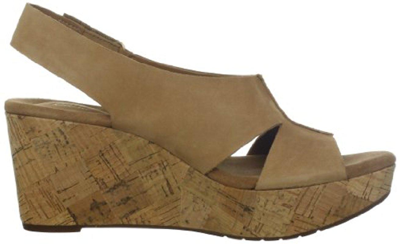 clarks women's caslynn lizzie wedge sandal
