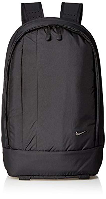 mochila legend nike