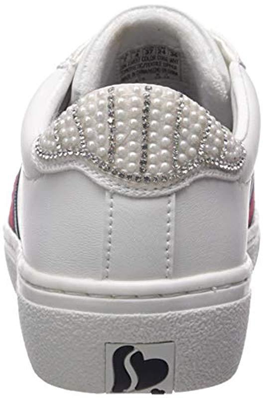 skechers goldie fly girl