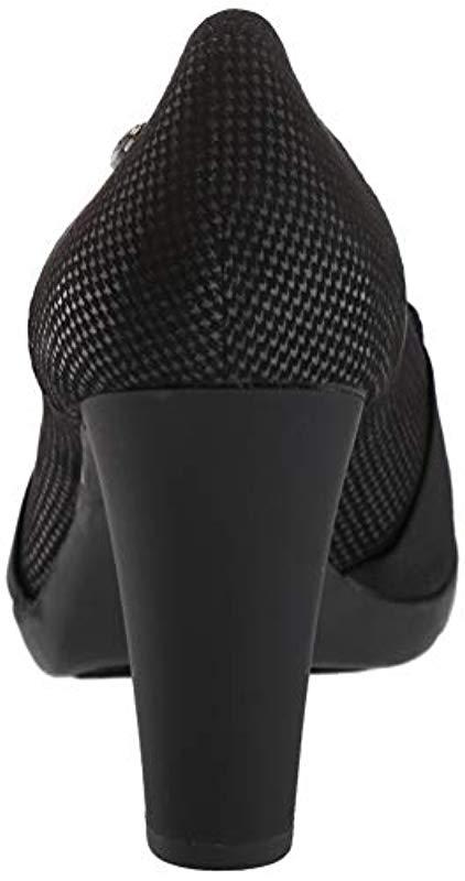 anne klein x ray pump