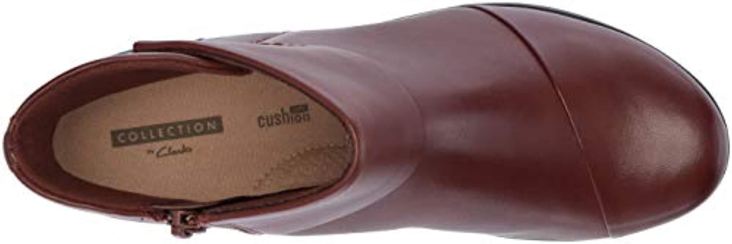 clarks women's hope track fashion boot