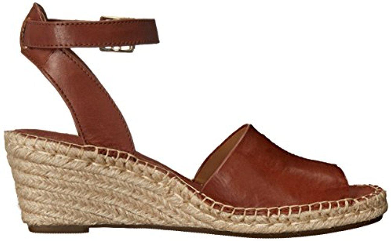 clarks petrina selma