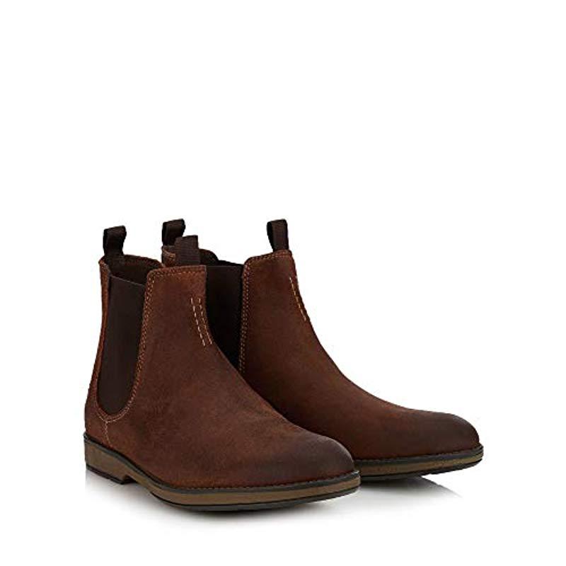clarks hinman chelsea boots