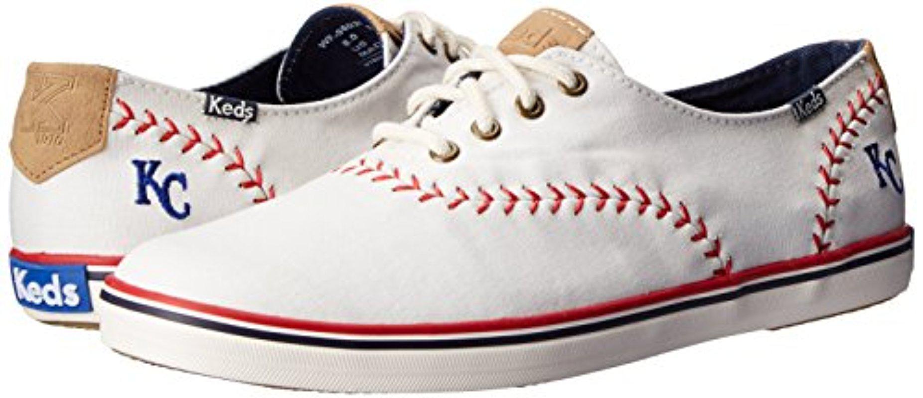 Keds Leather Pennant Fashion Sneaker 
