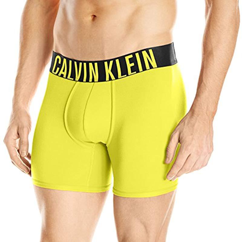 Calvin Klein Underwear Intense Power Micro Boxer Briefs in Light (Yellow)  for Men | Lyst