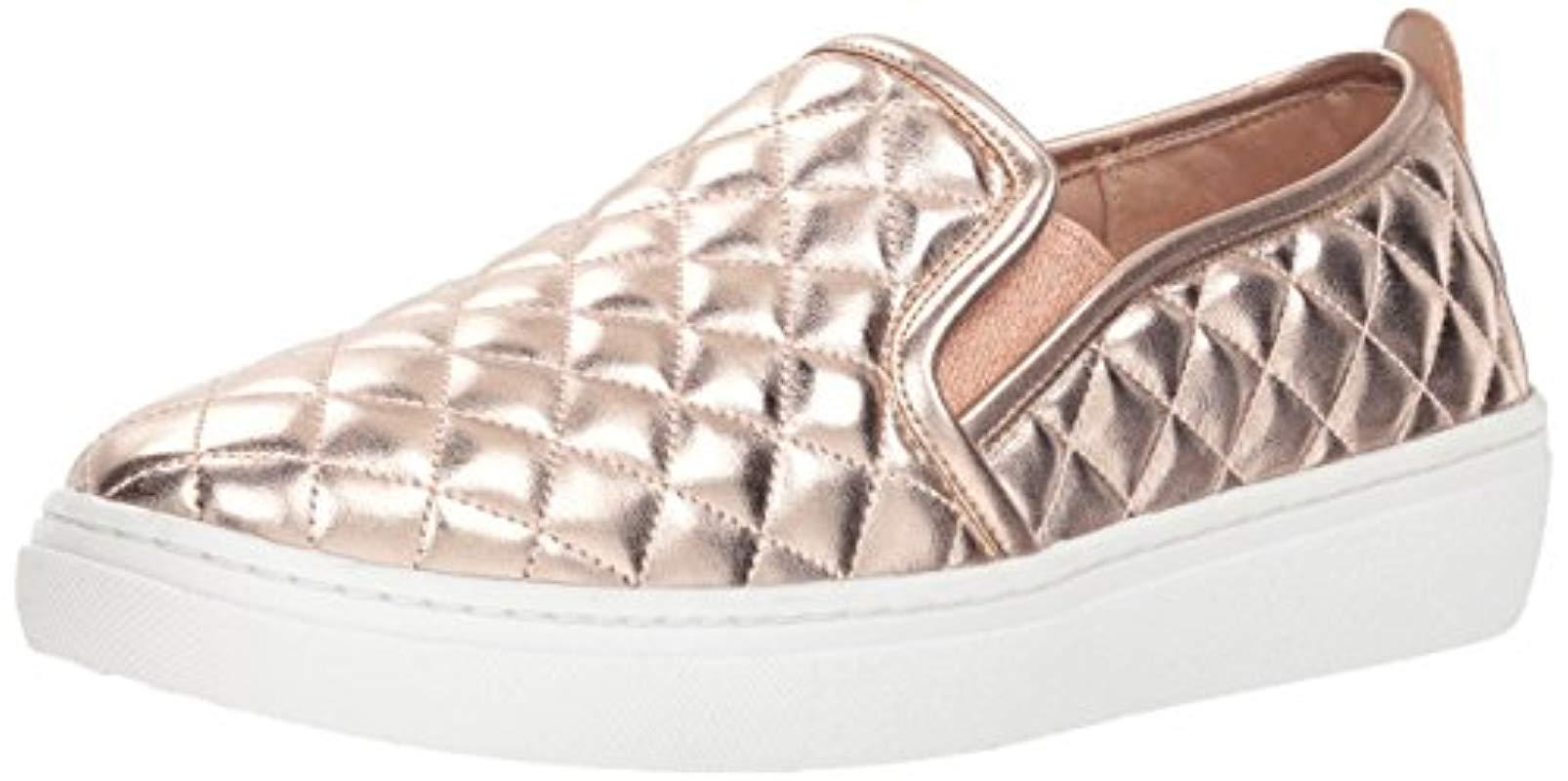 skechers quilted slip on