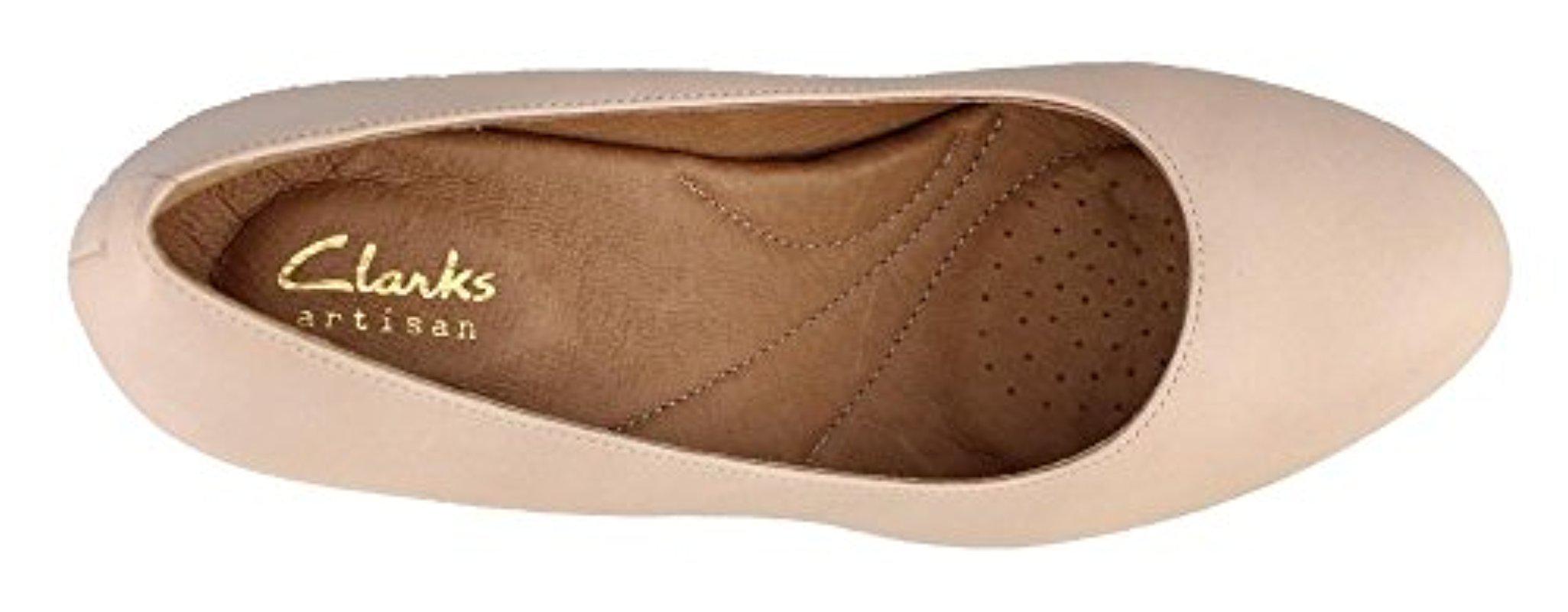 clarks women's heavenly heart dress pump