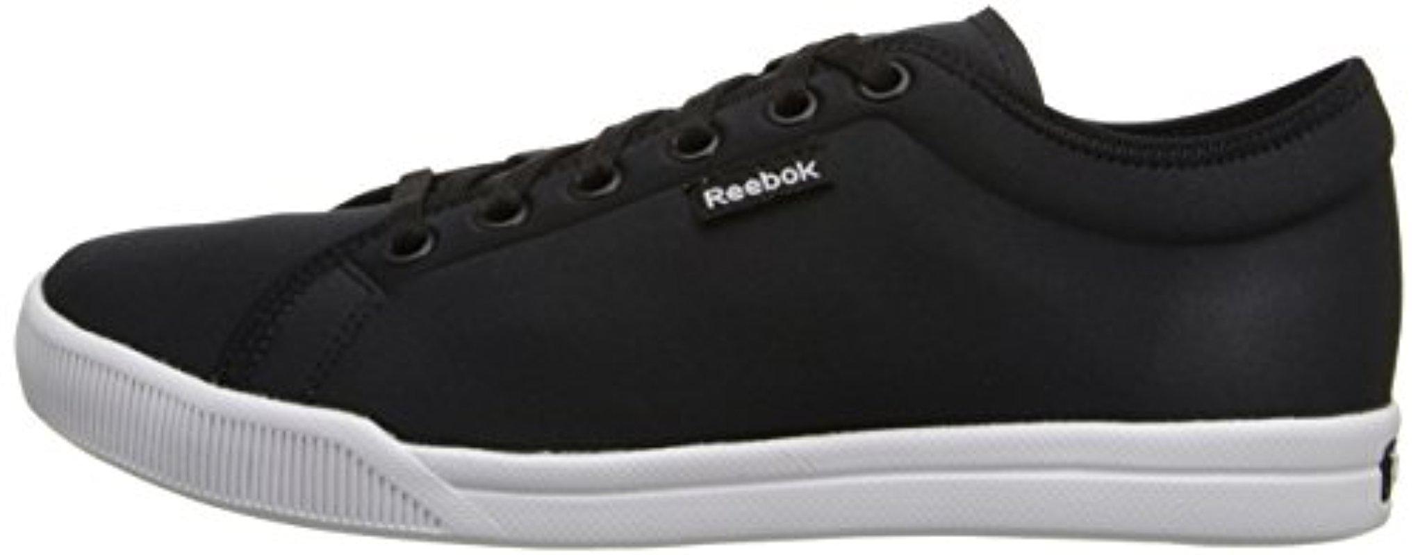 Reebok Skyscape Runaround 2.0 Walking Shoe in Black | Lyst