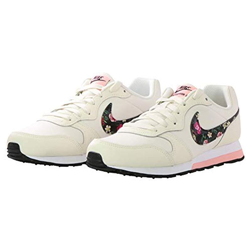 nike md runner 2 vintage floral