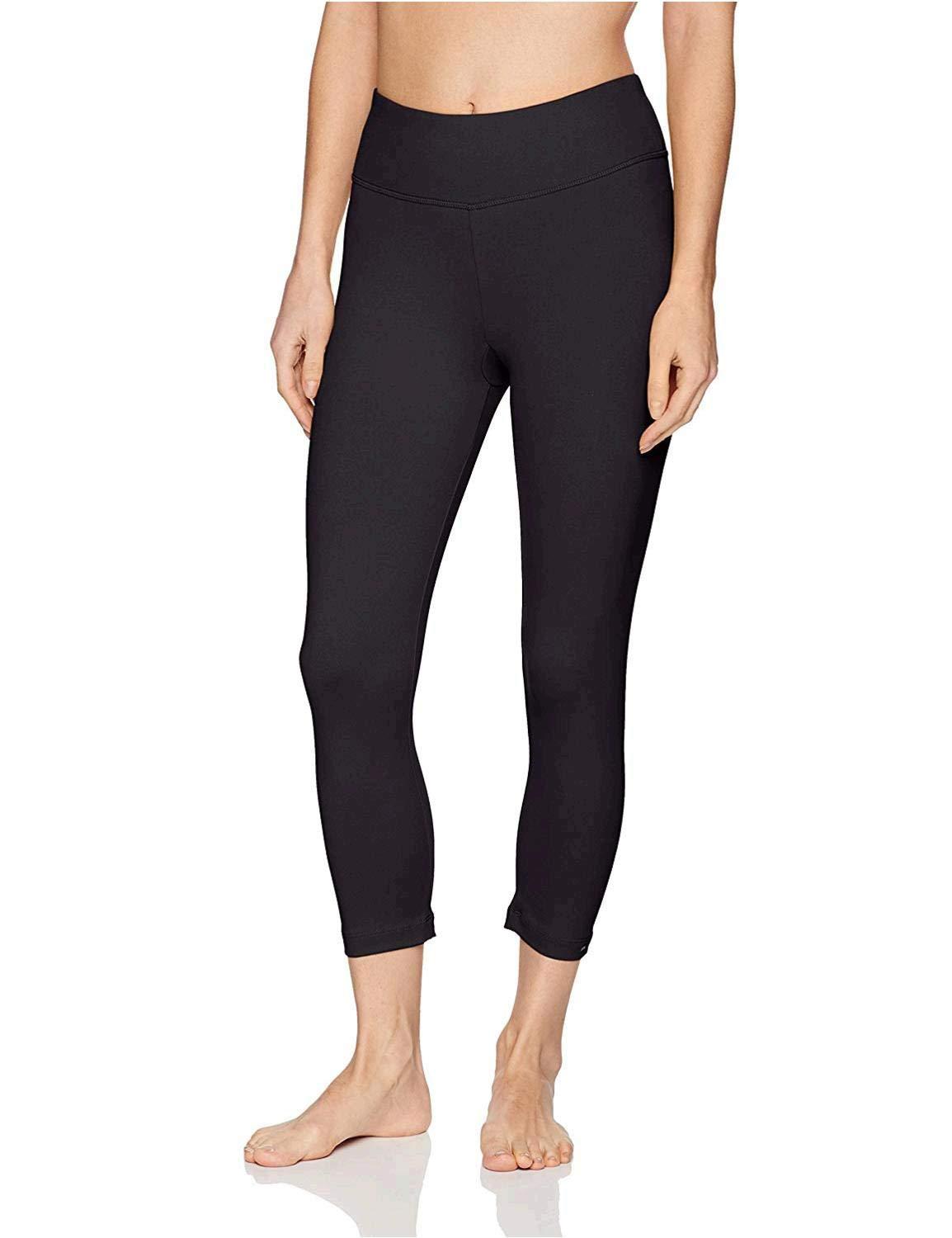 Danskin Signature Yoga Capri Legging in 