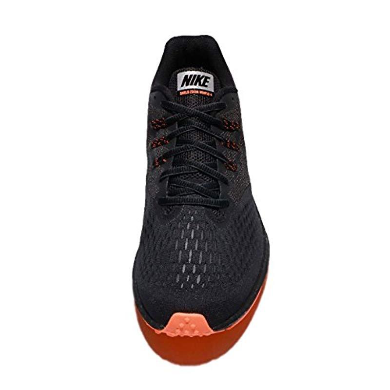 Nike Lace Zoom Winflo 4 Shield Sneakers in Black for Men | Lyst UK