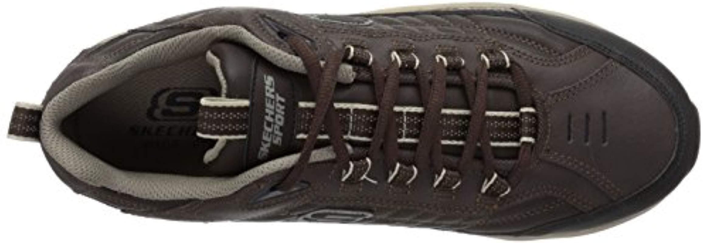 skechers lace up sneakers dorados
