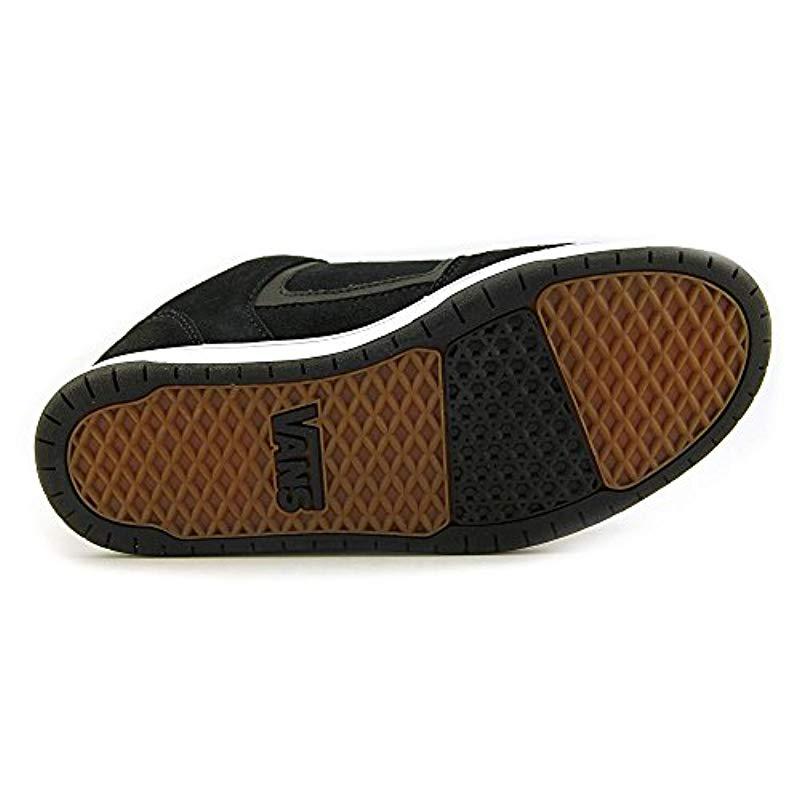 vans docket black and white