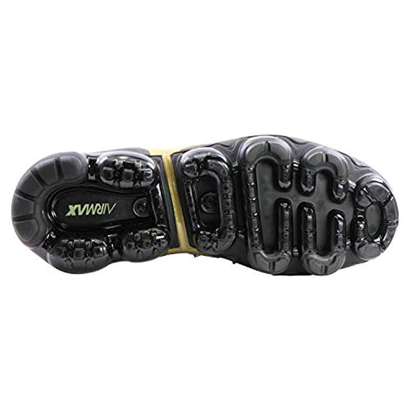 nike vapormax plus black metallic gold