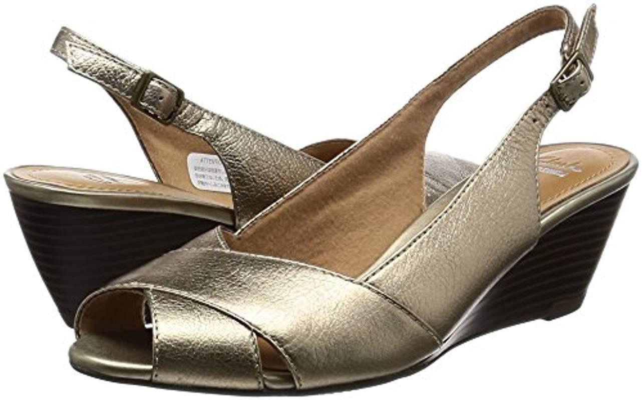 materno Condición previa recluta Clarks Leather Ladies Sling Back Sandals Brielle Kae in Gold ... materno Condición previa recluta Clarks Leather Ladies Sling Back Sandals Brielle Kae in Gold ...