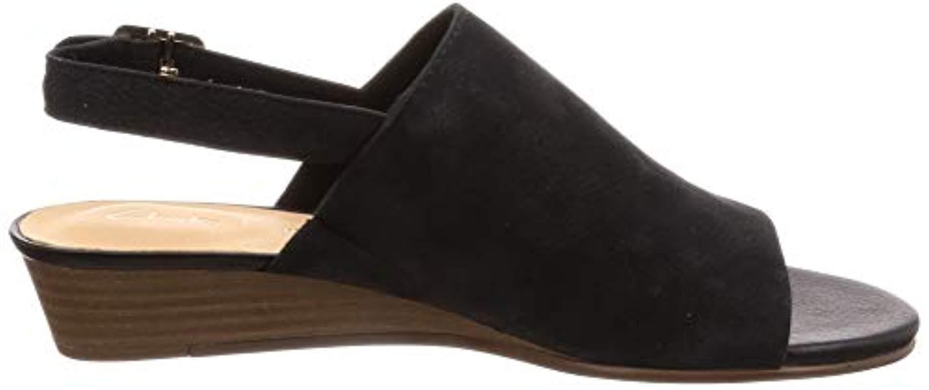 clarks mena lily sandal