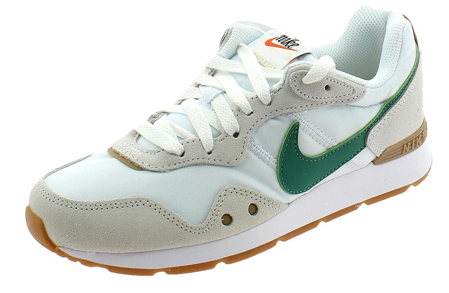 Nike Venture Runner Running Shoe in White - Save 32% - Lyst