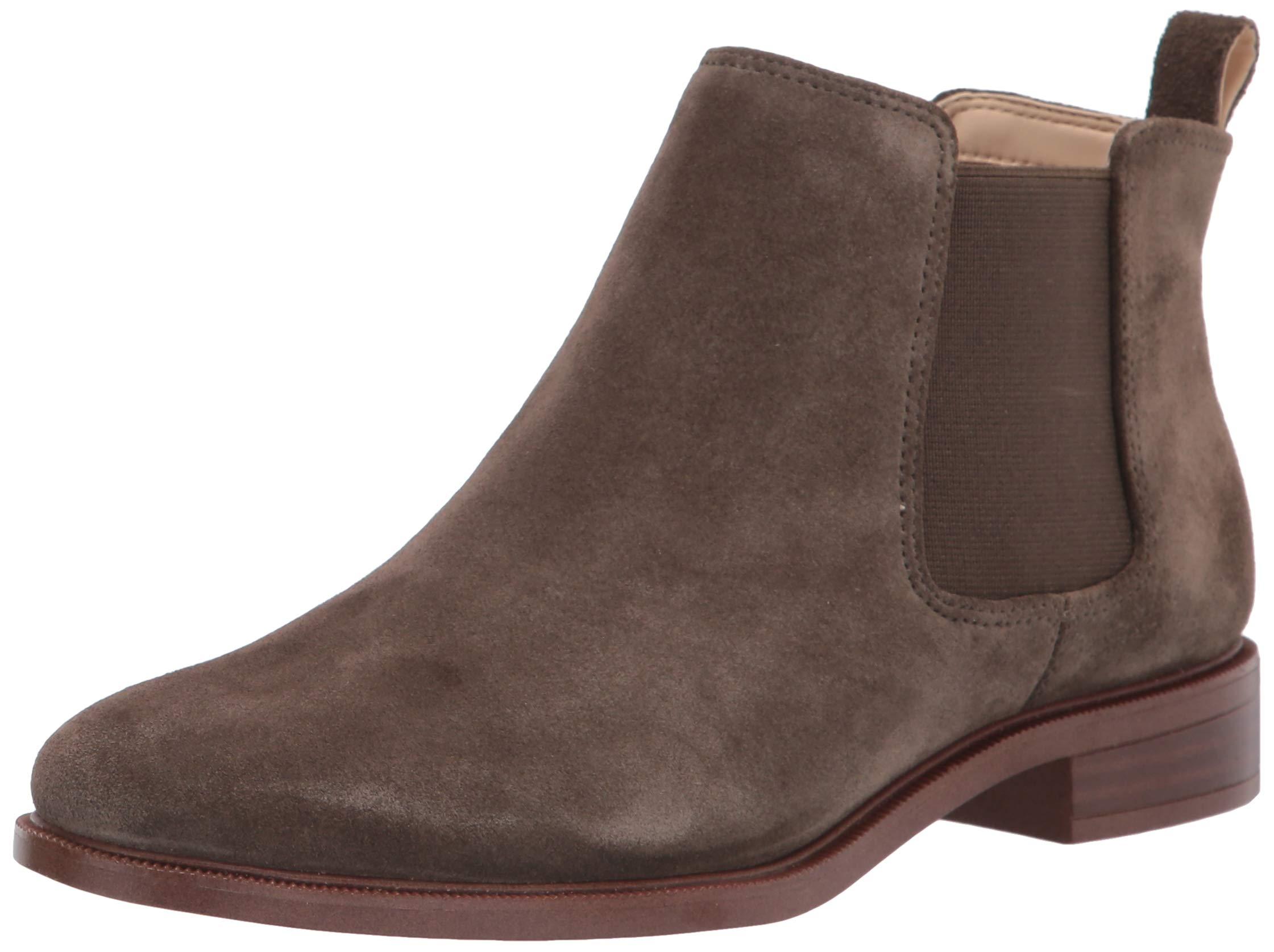 clarks ladies chelsea boots
