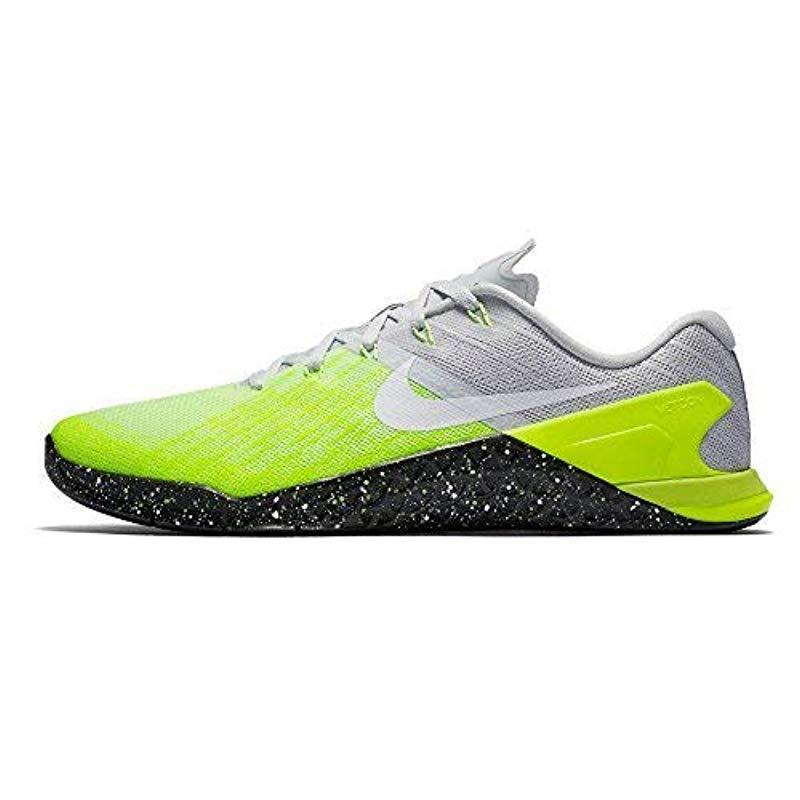 nike metcon neon