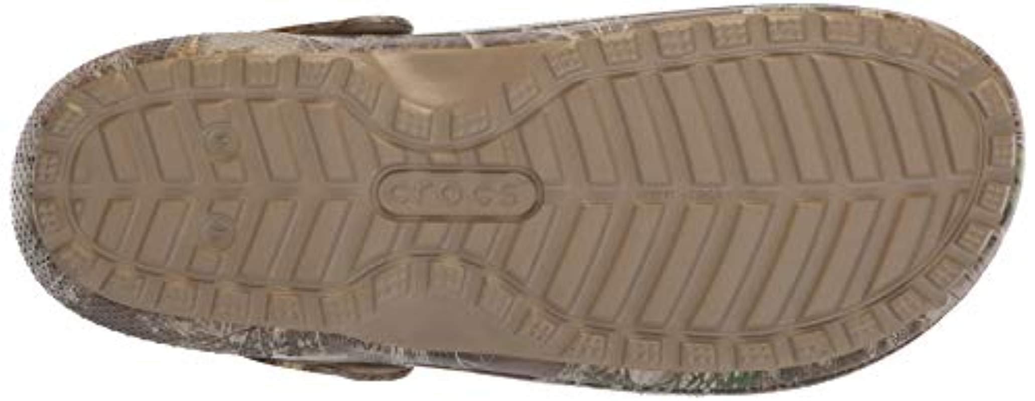 mens fuzz lined crocs