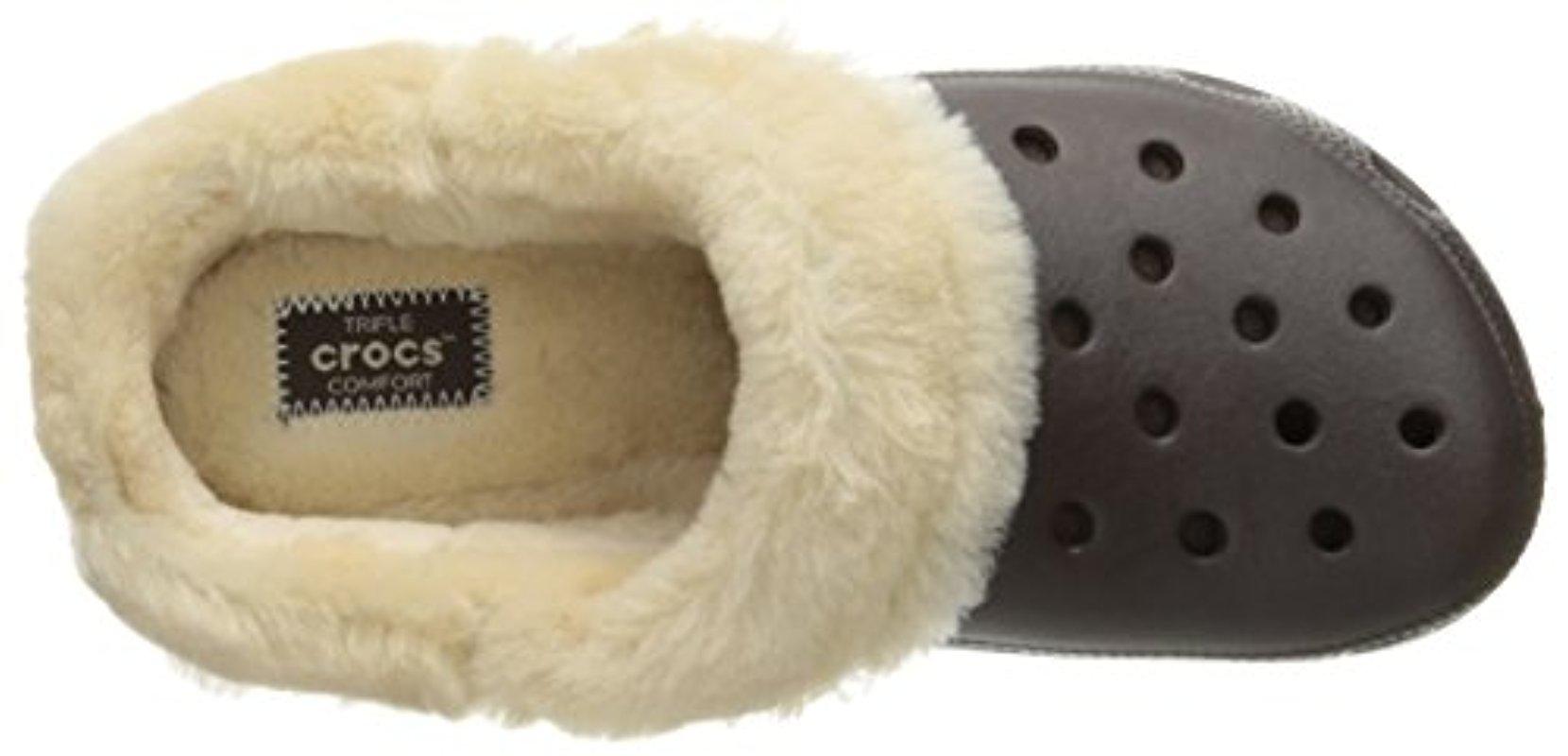 crocs unisex classic mammoth luxe clog mule
