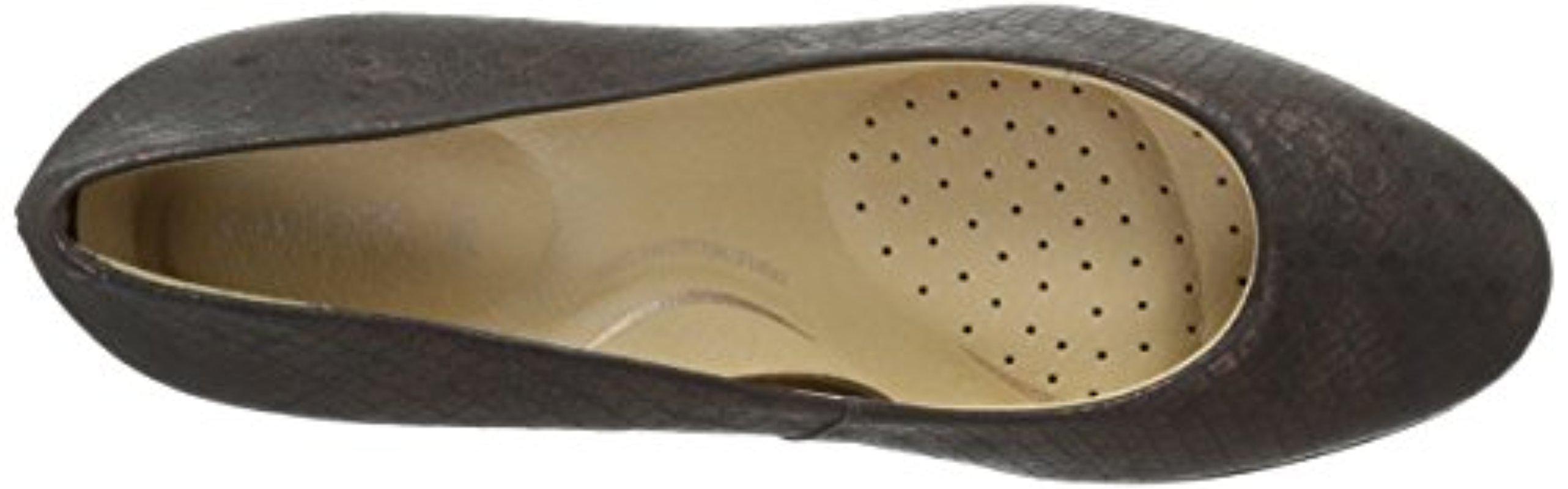 Geox D Annya C Closed-toe Pumps in Chestnut (Brown) - Save 61% | Lyst