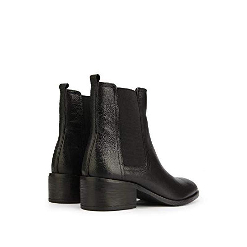 kenneth cole reaction women's salt chelsea pull on flat bootie ankle boot