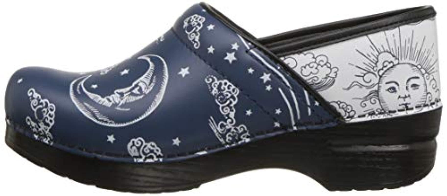 Day 2025 night dansko