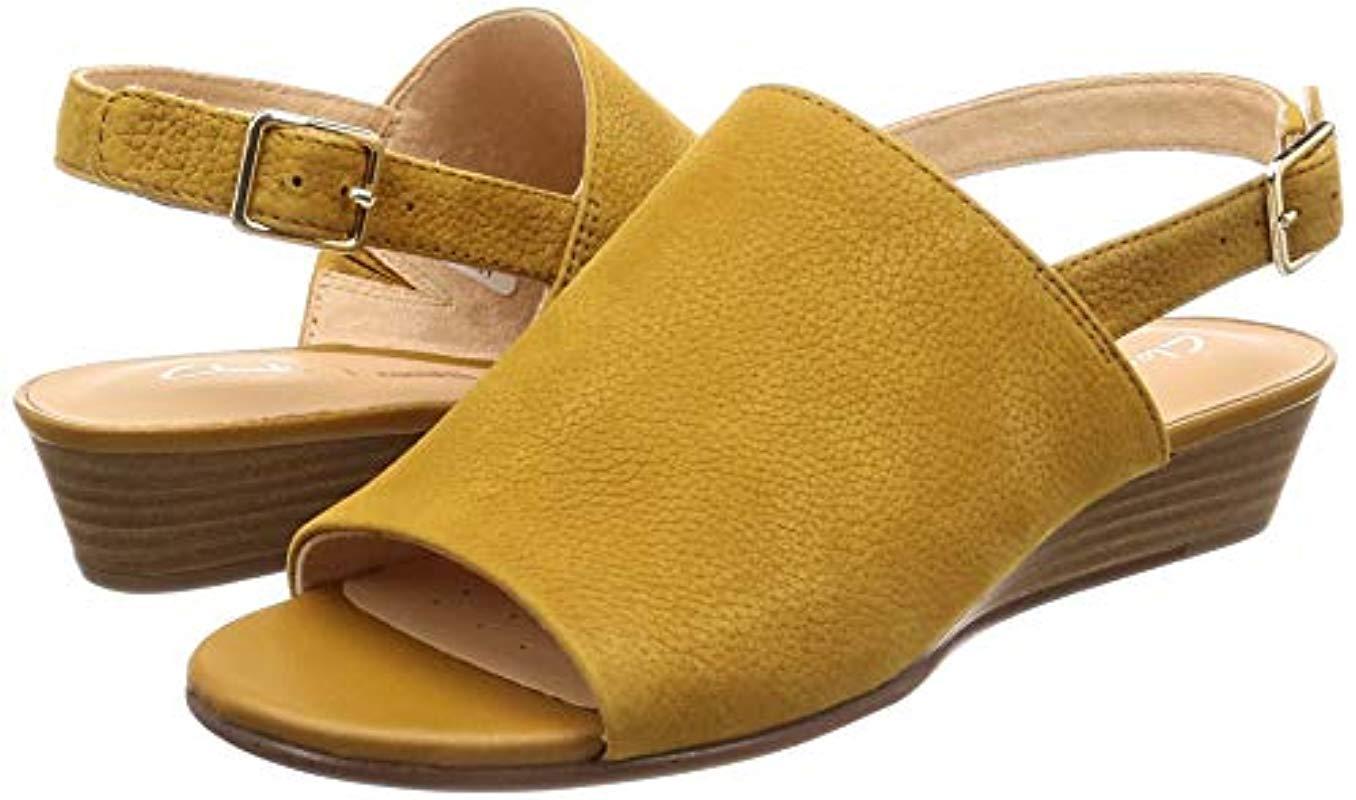 clarks mena lily sandal
