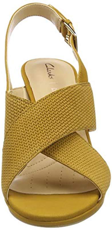 Clarks dalia shop lotus