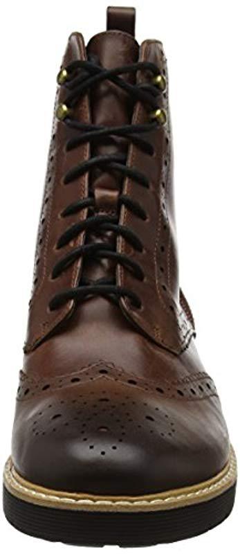clarks witcombe flo boots