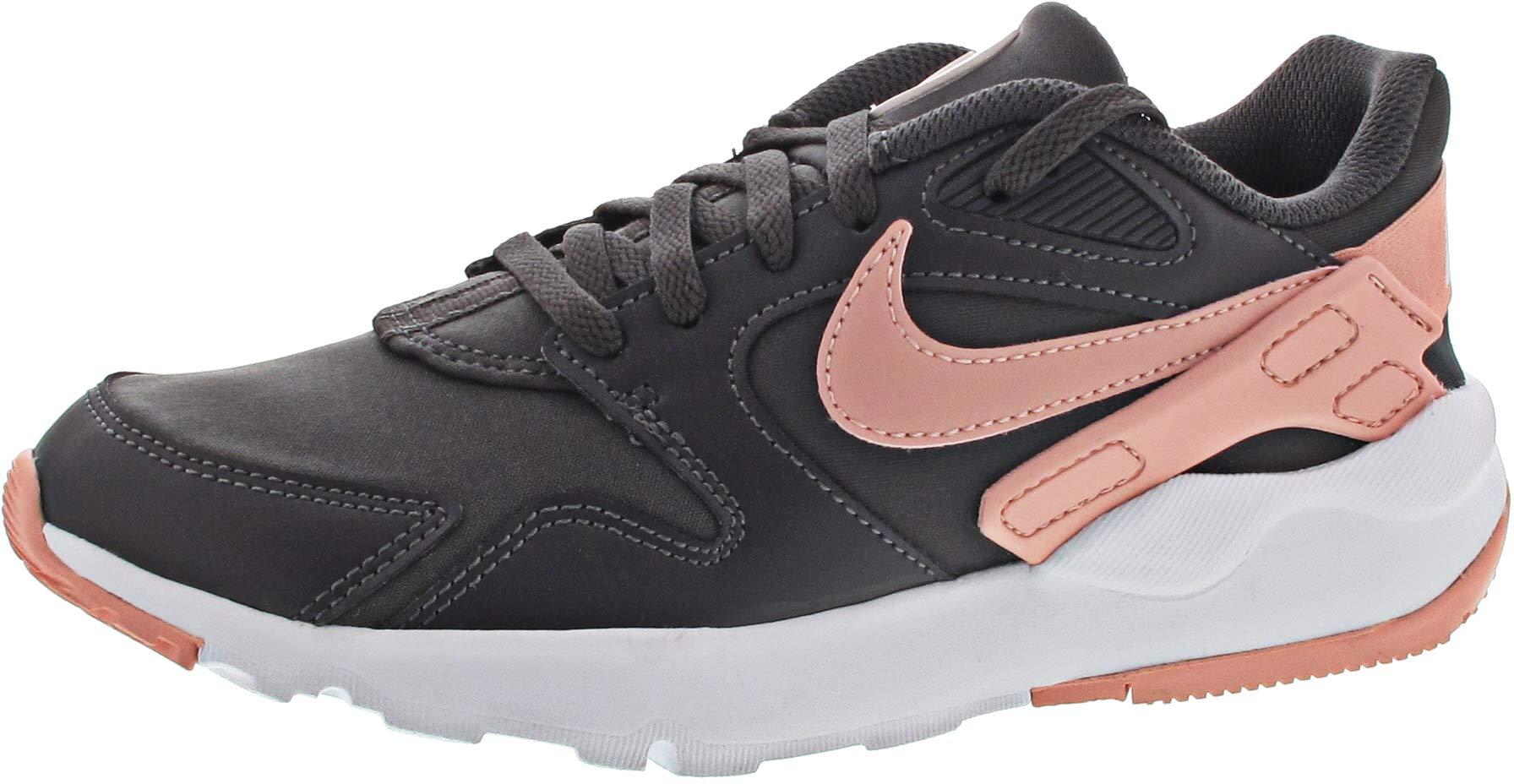 Nike Ld Victory in Black Lyst UK