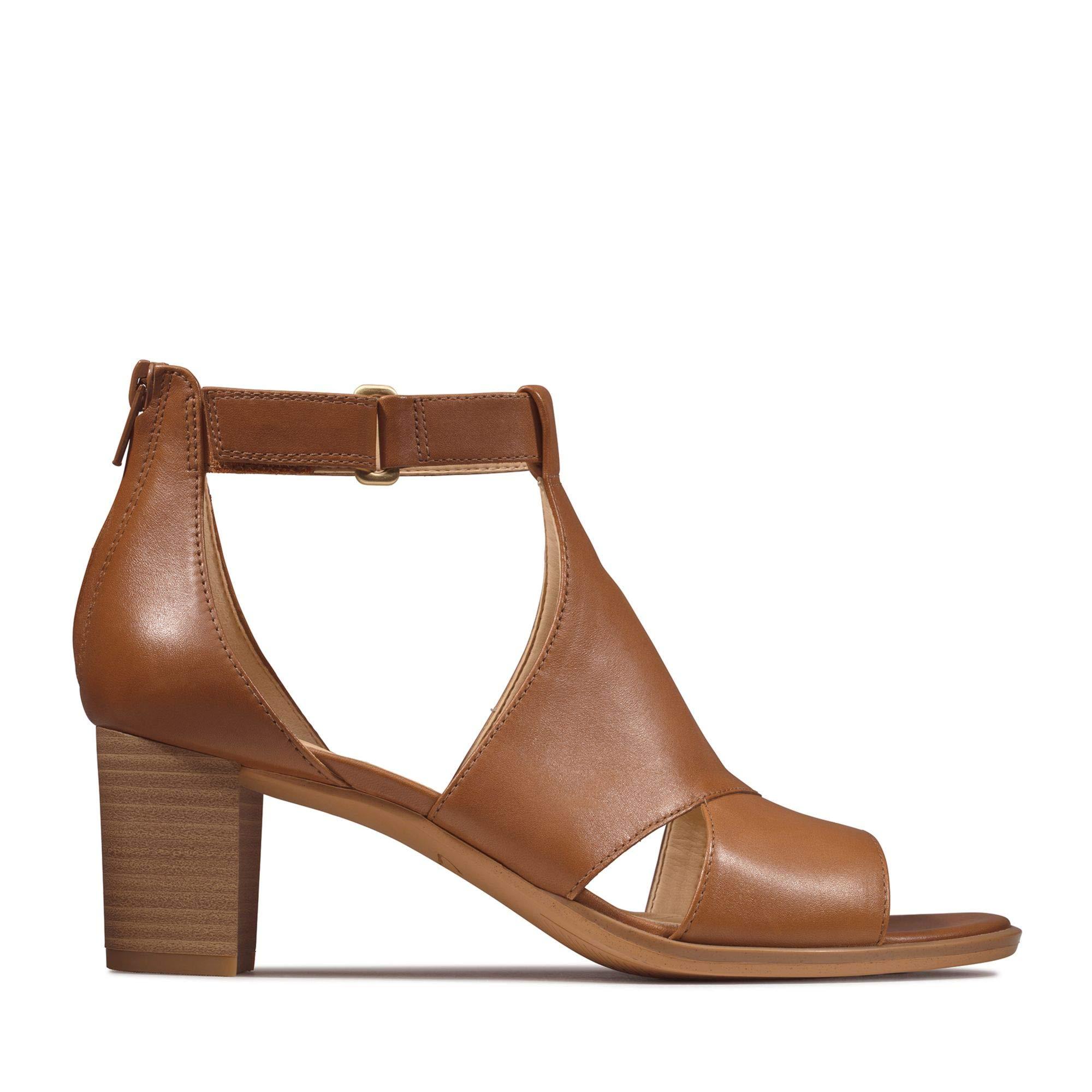 amazon clarks wide fit sandals