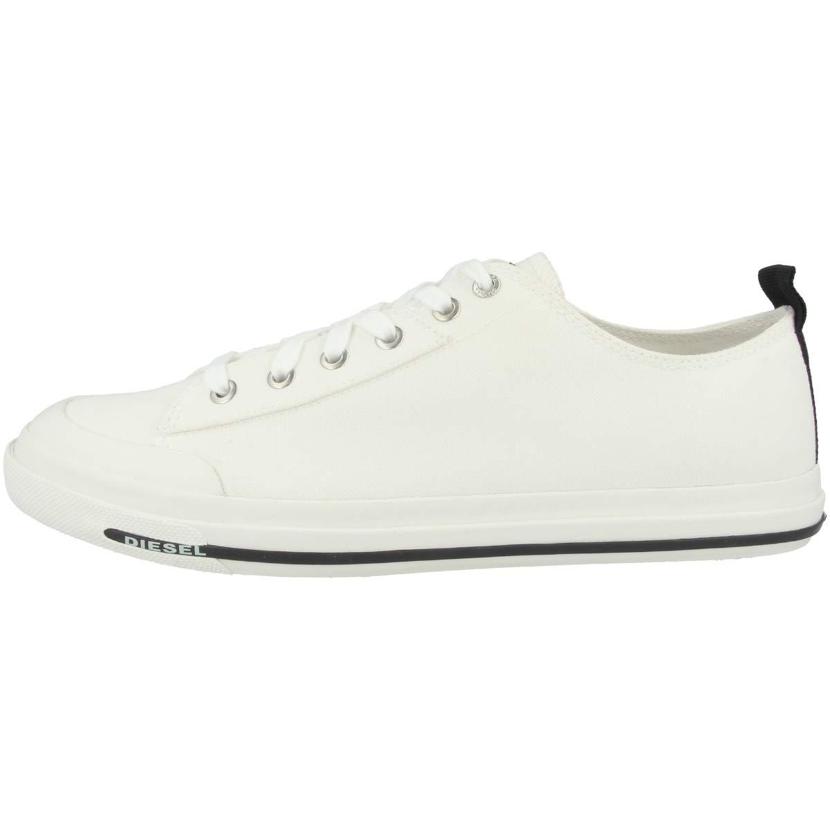 c116 low top sneaker