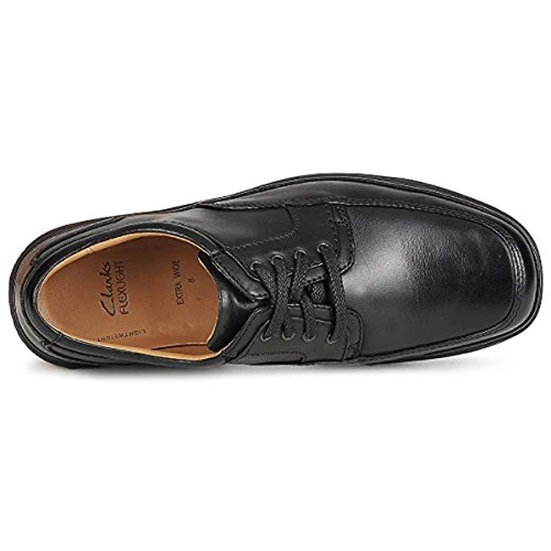 clarks lair watch shoes