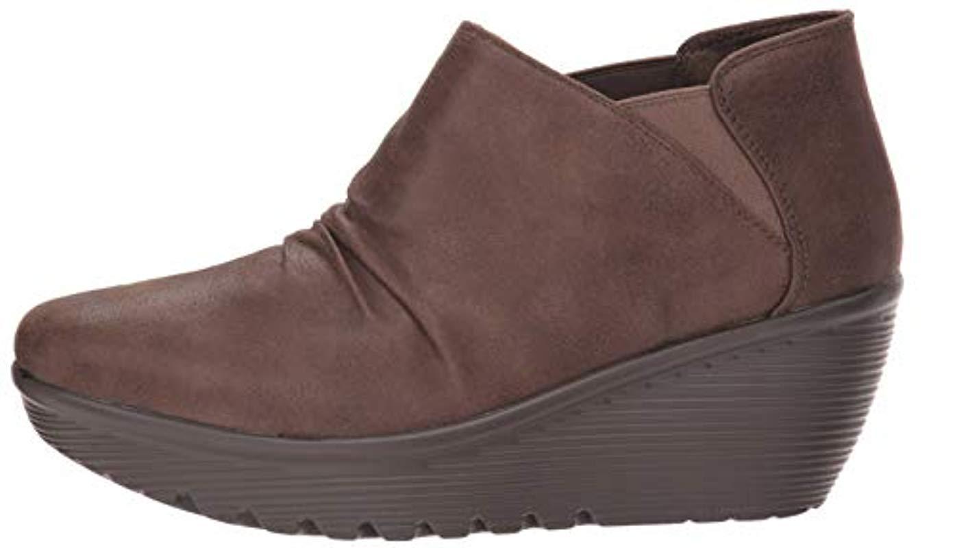 Skechers Synthetic Parallel-curtail-twin Gore Ruched Bootie Ankle Boot in  Chocolate (Brown) | Lyst