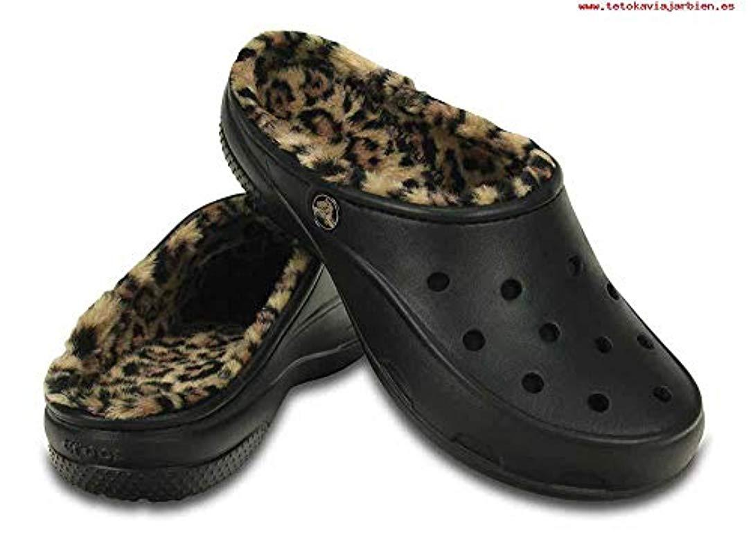 crocs freesail printed lined clog