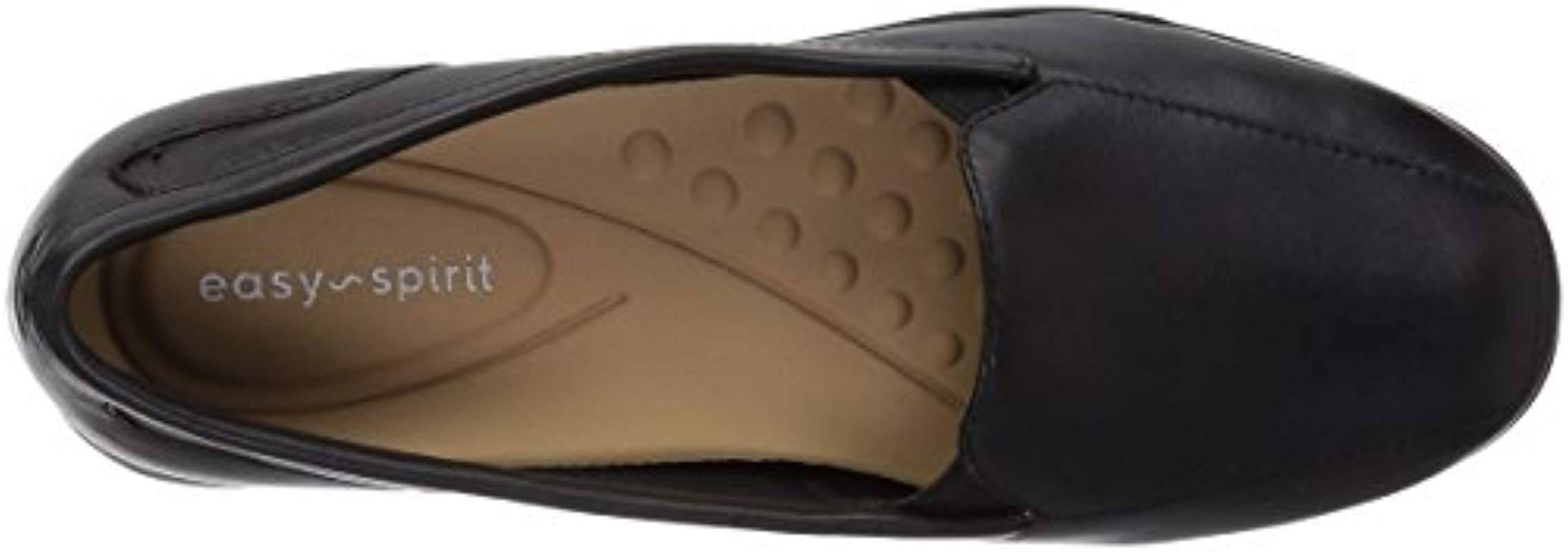 easy spirit women's devitt oxford flat