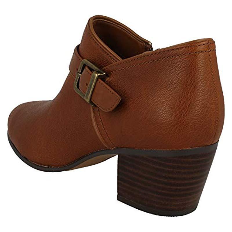 clarks maypearl milla ankle boot