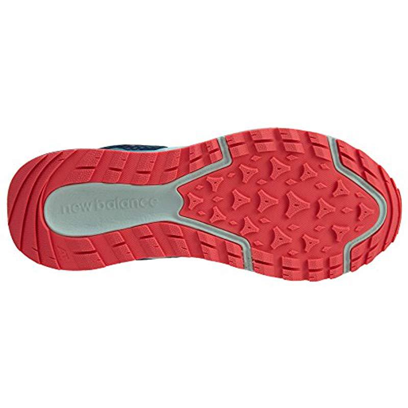 new balance women's wt690 trail running sneaker