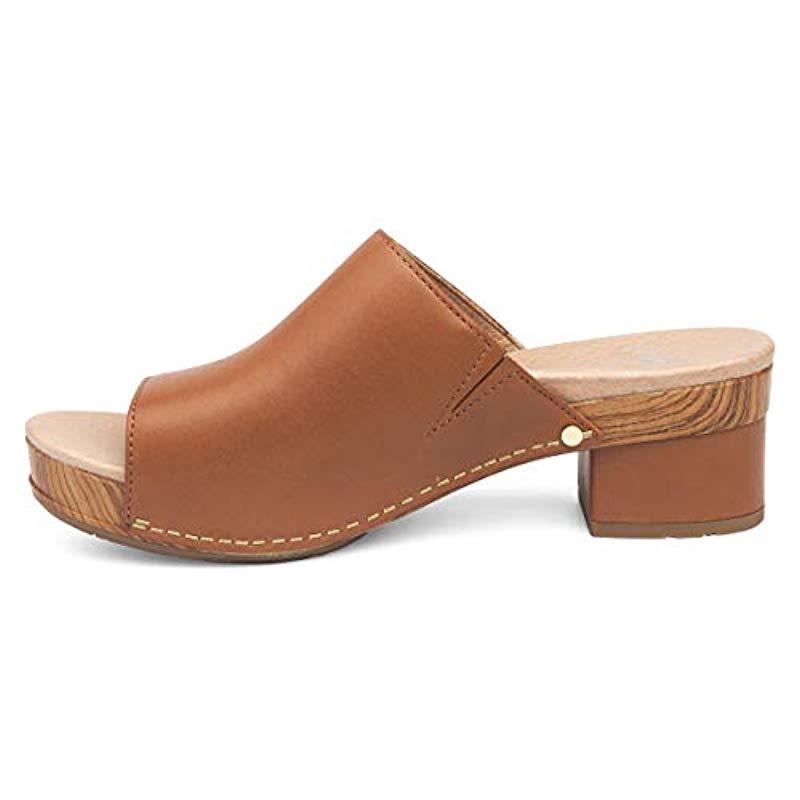 dansko maci camel