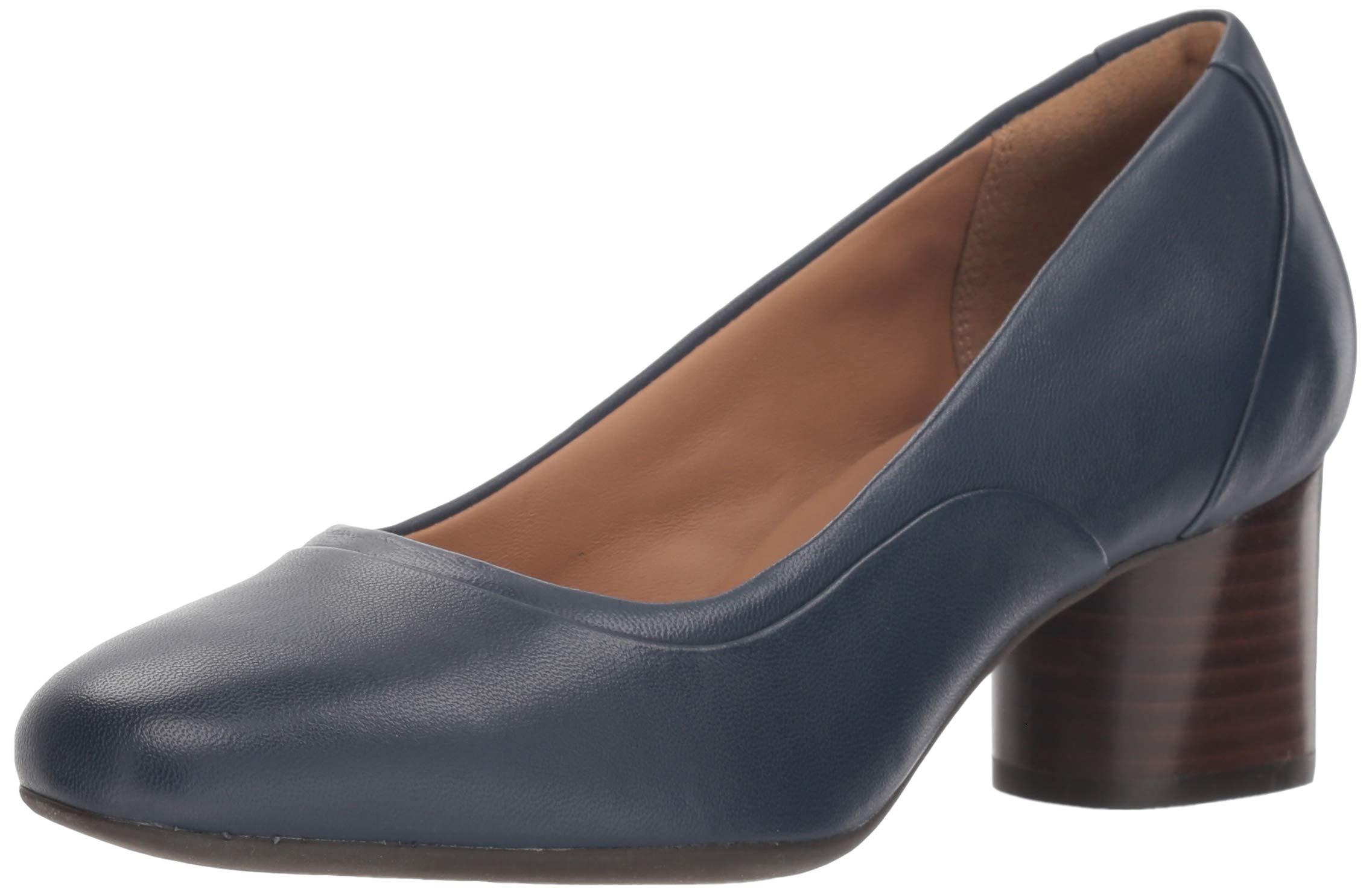 un cosmo strap clarks