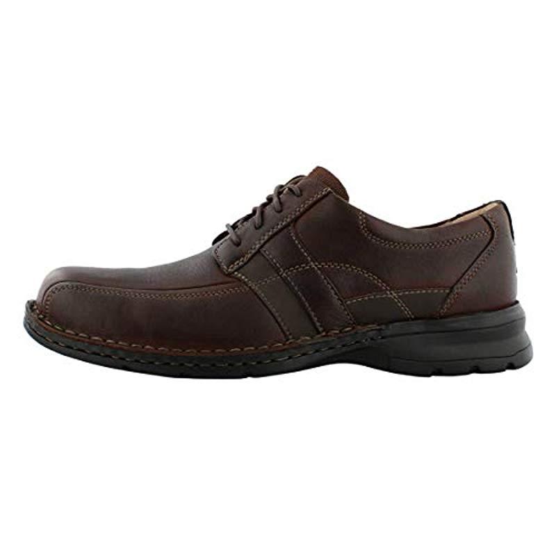 clarks espace oxford