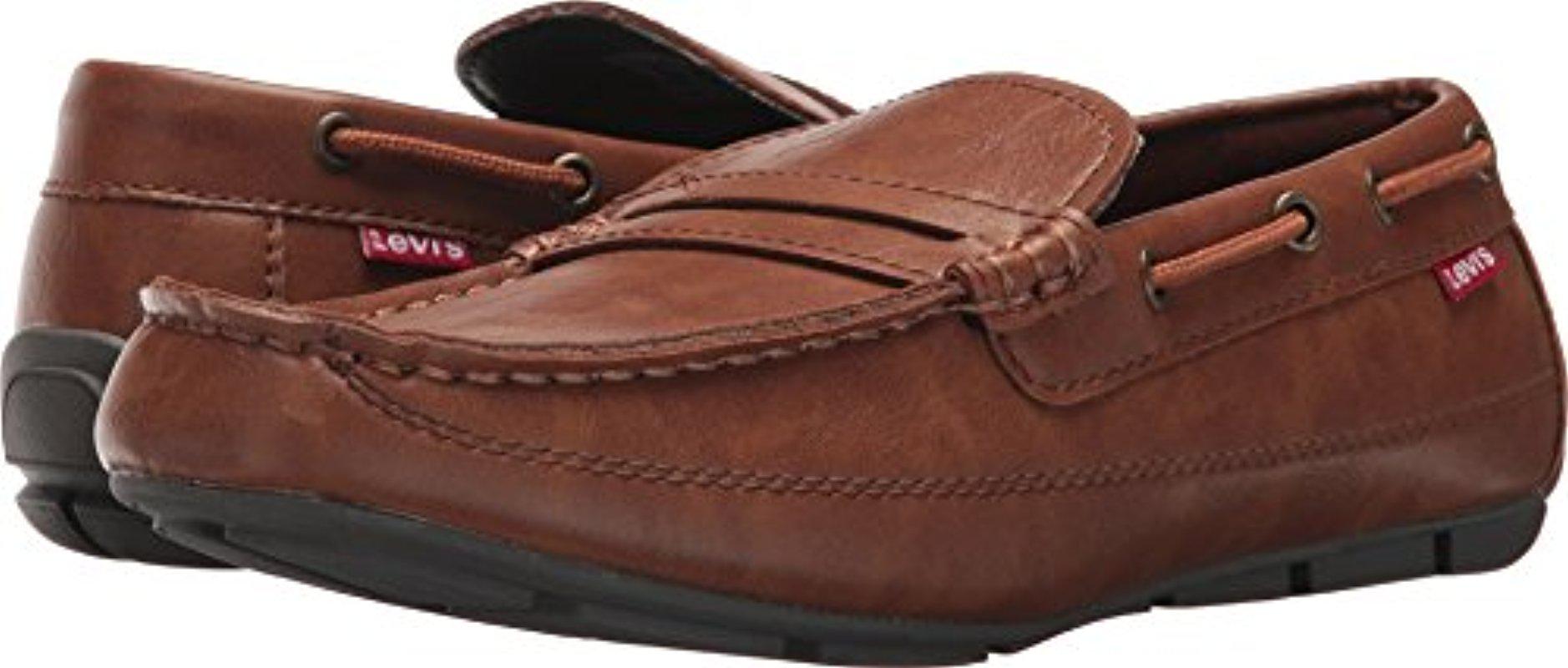 levis moccasins