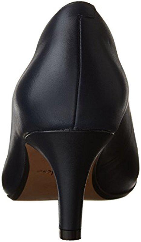 clarks heavenly heart dress pump