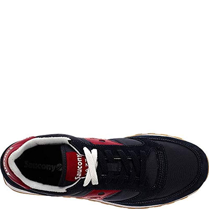 saucony sneaker
