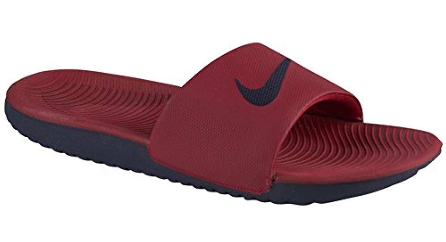 nike flip flops red