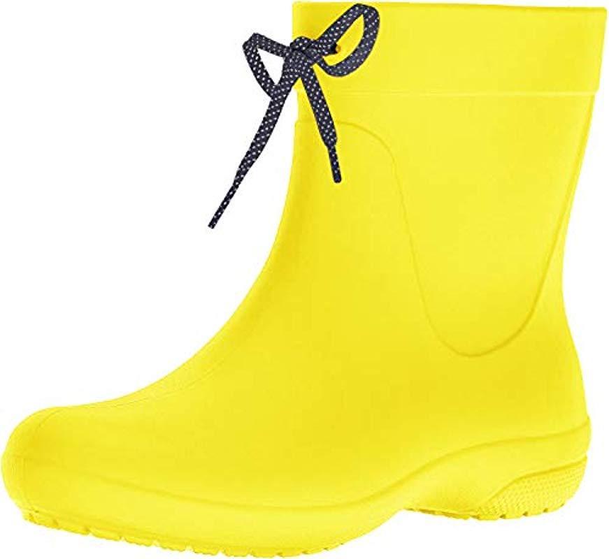 crocs freesail shorty rain boot