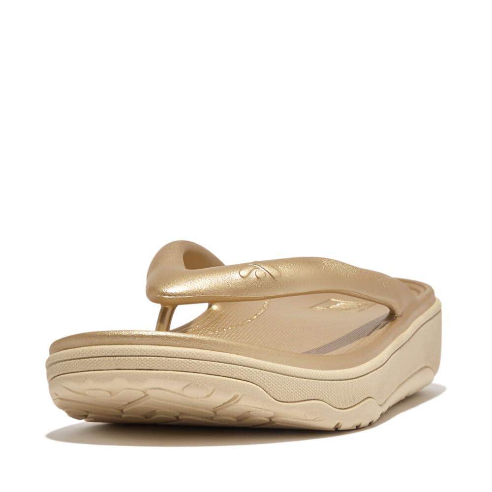 Fitflop Relieff Metallic Recovery S Toe Post Gold in Natural | Lyst UK
